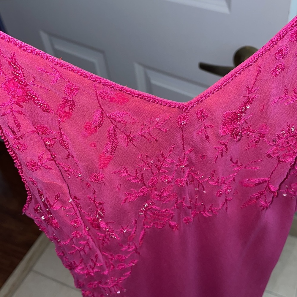Beautiful fuchsia evening dress - Picture 9 of 11